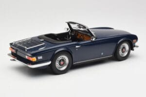 Triumph TR6 PI Dark Blue Minichamps 1:18 155132032 Diecast - image 2 of 6
