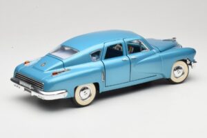 Tucker Torpedo Blue Road Signature 1:18 92268 Diecast - image 3 of 8
