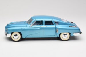 Tucker Torpedo Blue Road Signature 1:18 92268 Diecast - image 4 of 8