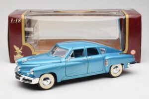 Tucker Torpedo Blue Road Signature 1:18 92268 Diecast - image 8 of 8