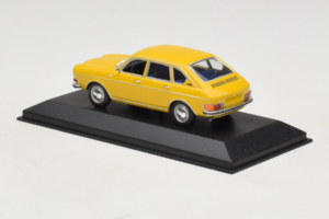 Volkswagen 411 Yellow Minichamps 1:43 VW005 Diecast - image 3 of 4