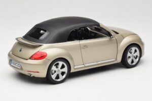 Volkswagen Beetle A5 Cabriolet Grey Kyosho 1:18 5C3099302P7W Diecast - image 3 of 8