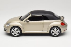 Volkswagen Beetle A5 Cabriolet Grey Kyosho 1:18 5C3099302P7W Diecast - image 4 of 8