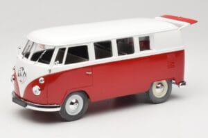 Volkswagen Combi T1 Red & White Solido 1:18 8031 Diecast - image 2 of 8