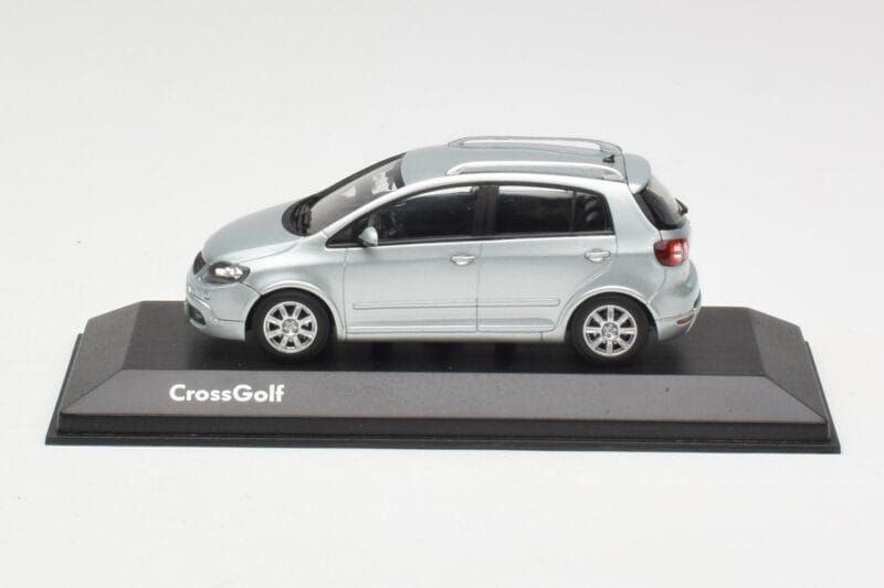 Volkswagen Cross Golf Mk5 Silver Minichamps 1:43 400054370 Diecast