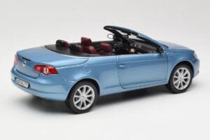Volkswagen Eos Blue Norev 1:18 188422 Diecast - image 3 of 8