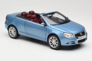 Volkswagen Eos Blue Norev 1:18 188422 Diecast - image 6 of 8
