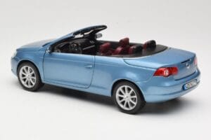 Volkswagen Eos Blue Norev 1:18 188422 Diecast - image 7 of 8