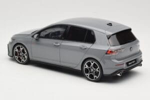 Volkswagen Golf GTI Mk8 Grey Otto 1:18 OT1137 Resin - image 5 of 6