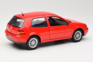 Volkswagen Golf Mk4 GTI Red Revell 1:18 08943 Diecast - image 3 of 8