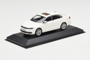 Volkswagen Jetta Mk6 White Minichamps 1:43 JETTA003 Diecast - image 2 of 4