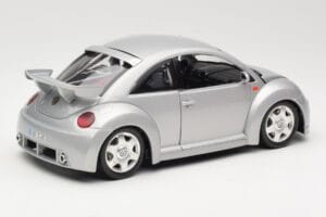 Volkswagen New Beetle RSi Silver Bburago 1:18 3306 Diecast - image 3 of 8