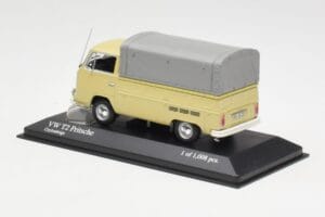 Volkswagen T2 Flatbed Beige Minichamps 1:43 400053204 Diecast - image 3 of 4