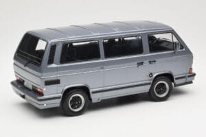 Volkswagen T3 Porsche B32 Minibus Blue KK-Scale 1:18 KKDC180221 Diecast - image 2 of 6