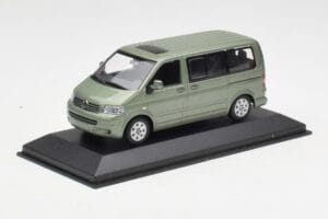 Volkswagen T5 Bus Fresco Green Minichamps 1:43 T5001-B Diecast - image 2 of 4