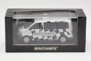 Volkswagen T5 Bus Minichamps Edition Minichamps 1:43 400052202 Diecast - image 4 of 4