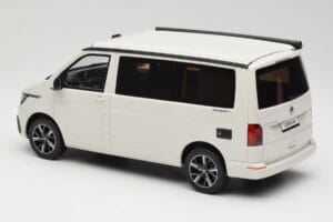 Volkswagen T6.1 California Ocean Candy White Otto 1:18 OT488 Resin - image 5 of 6