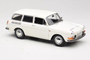 Volkswagen Type 3 1600 L Variant Police Minichamps 1:18 100051091 Diecast - image 6 of 8