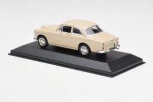 Volvo 121 Amazon Beige Minichamps 1:43 940171002 Diecast - image 3 of 4