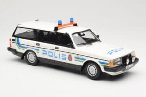 Volvo 240 GL Estate Polis Sweden Minichamps 1:18 155171480 Diecast - image 4 of 6