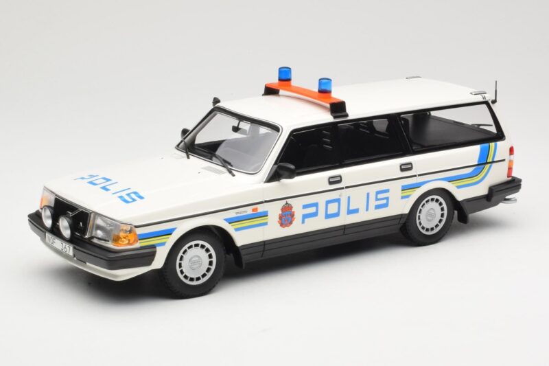 Volvo 240 GL Estate Polis Sweden Minichamps 1:18 155171480 Diecast