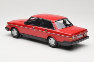 Volvo 240 GL Dark Red Minichamps 1:18 166171401 Diecast - image 5 of 6