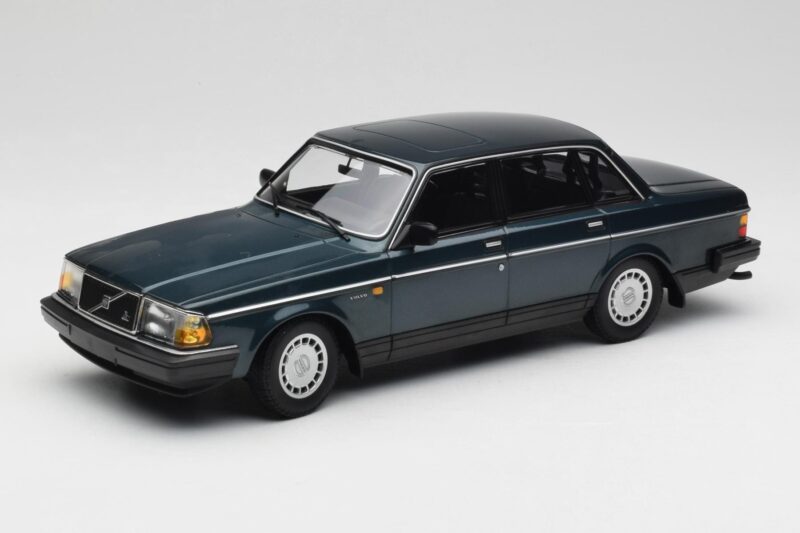 Volvo 240 GL Petrol Metallic Minichamps 1:18 155171407 Diecast