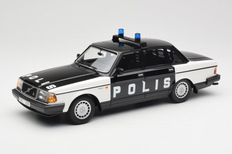Volvo 240 GL Polis Sweden Black Minichamps 1:18 155171497 Diecast