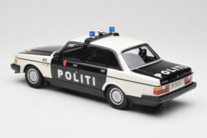 Volvo 240 GL Politi Norway Black Minichamps 1:18 155171496 Diecast - image 5 of 6