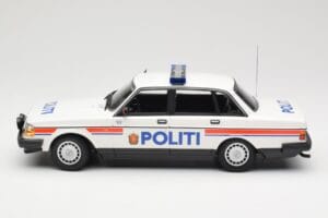 Volvo 240 GL Politi Norway Minichamps 1:18 155171491 Diecast - image 3 of 6