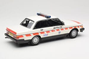 Volvo 240 GL Politie Netherlands Minichamps 1:18 155171498 Diecast - image 2 of 6