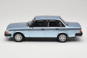 Volvo 244 Turbo Light Blue DNA 1:18 DNA000135 Diecast - image 3 of 6