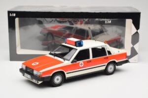 Volvo 740 GL DRK Aschaffenburg Minichamps 1:18 155171790 Diecast - image 6 of 6
