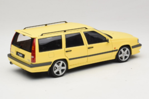 Volvo 850 T-5R Estate Cream Yellow AUTOart 1:18 79506 Diecast - image 3 of 8