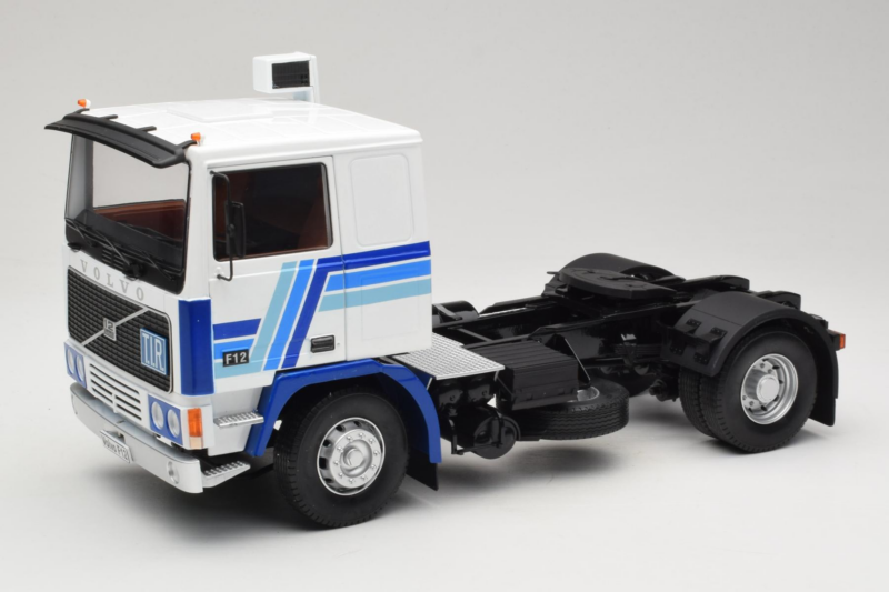 Volvo F12 Blue White Road Kings 1:18 Volvo F12 Blue White Road Kings 1:18 RK180033 Diecast