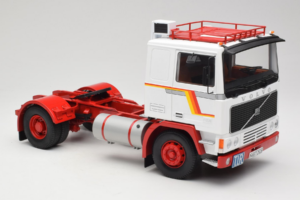Volvo F12 White Red Road Kings 1:18 RK180031 Diecast - image 6 of 8
