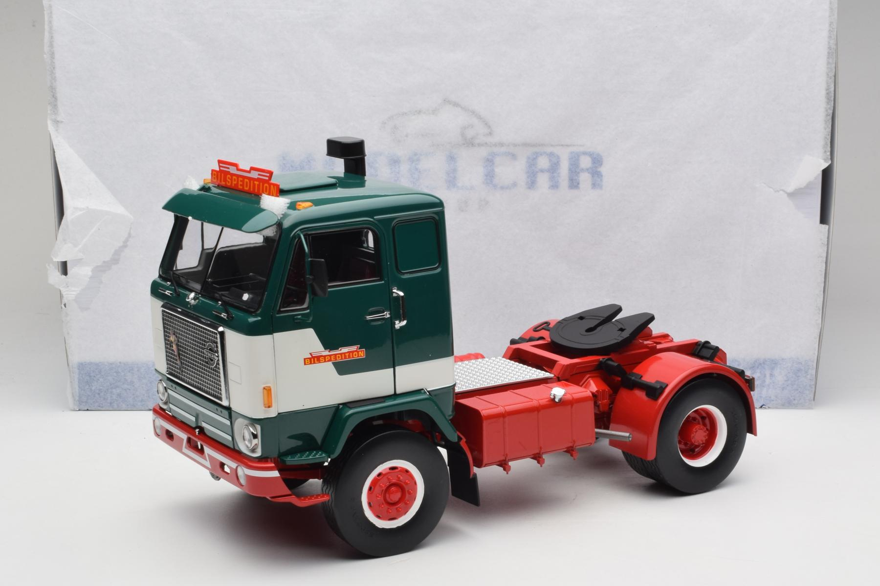MCG Volvo F88 1:18 Bilspedition Green White Diecast