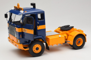 Volvo F88 Dark Blue Yellow MCG 1:18 MCG18140 Diecast - image 2 of 8