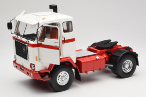 Volvo F88 White Red MCG 1:18 MCG18141 Diecast - image 2 of 8