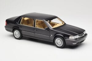 Volvo S90 Royal Violet DNA 1:18 DNA000089 Diecast - image 4 of 6