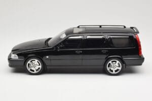 Volvo V70 R P80 Black DNA 1:18 DNA000232 Diecast - image 3 of 6