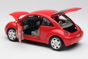 Volkswagen New Beetle Red Bburago 1:18 8185108 Diecast - image 5 of 8
