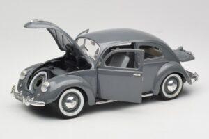 Volkswagen Export Sedan Agave Grey Maisto 1:18 100299 Diecast - image 2 of 8