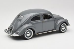 Volkswagen Export Sedan Agave Grey Maisto 1:18 100299 Diecast - image 3 of 8