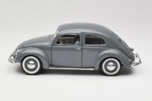 Volkswagen Export Sedan Agave Grey Maisto 1:18 100299 Diecast - image 4 of 8