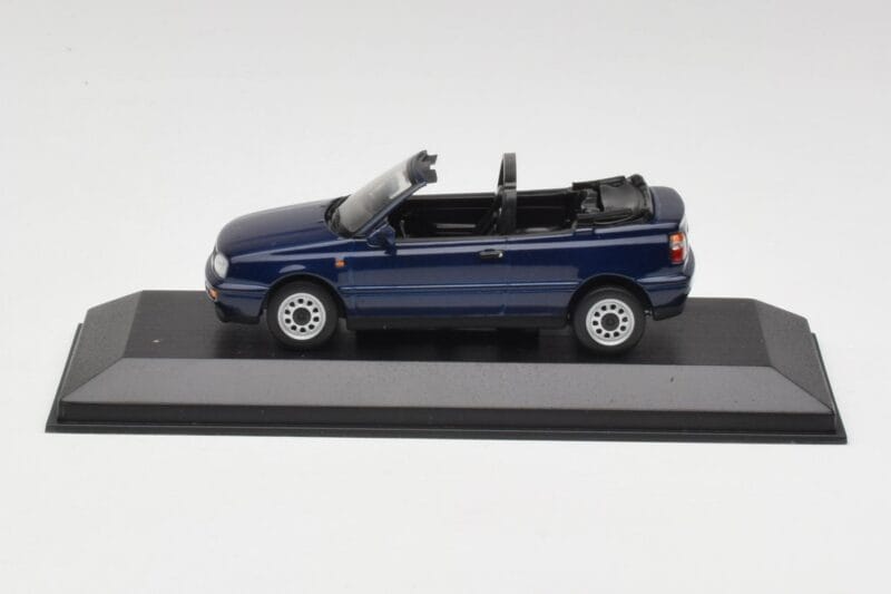 Volkswagen Golf Mk3 Cabriolet Maritime Blue Minichamps 1:43 400055530 Diecast