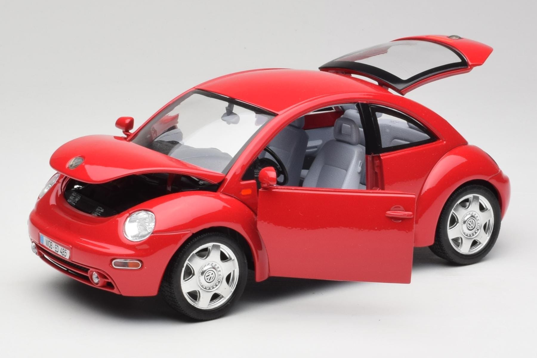 Volkswagen New Beetle Red Bburago 1:18