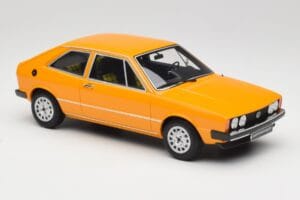 Volkswagen Scirocco GTI Mk1 Jaune Marino Otto 1:18 OT467 Resin - image 4 of 6