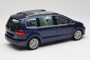 Volkswagen Sharan 7N Shadow Blue Metallic Minichamps 1:18 110051100 Diecast - image 3 of 8