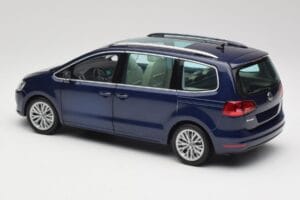 Volkswagen Sharan 7N Shadow Blue Metallic Minichamps 1:18 110051100 Diecast - image 7 of 8